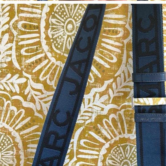 NEW- Marc Jacobs Small Barrel Satchel Bag- Azure Blue - Picture 11 of 14